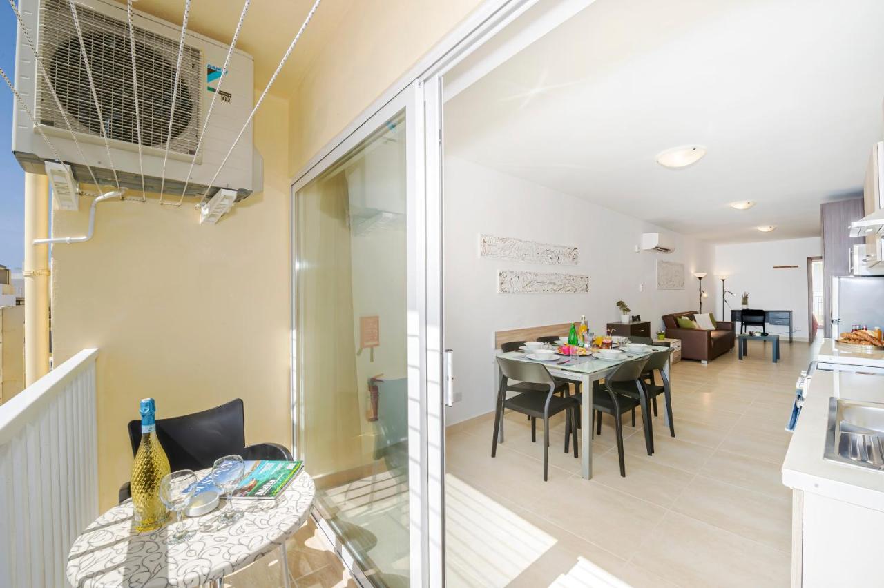 Summer Breeze Comfort Sunny Apartments Close To The Sandy Beaches - By Getawaysmalta المليحة المظهر الخارجي الصورة