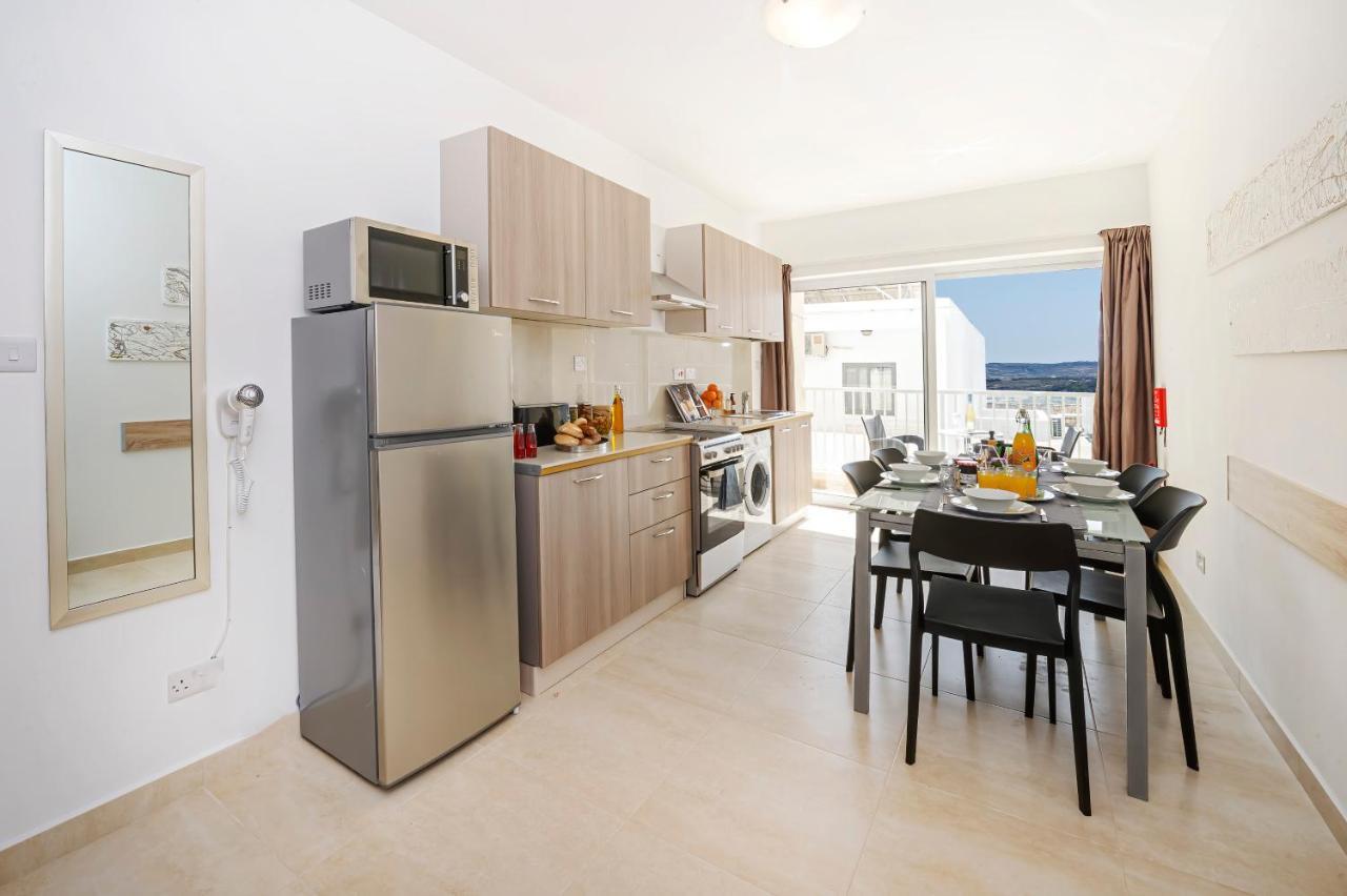 Summer Breeze Comfort Sunny Apartments Close To The Sandy Beaches - By Getawaysmalta المليحة المظهر الخارجي الصورة