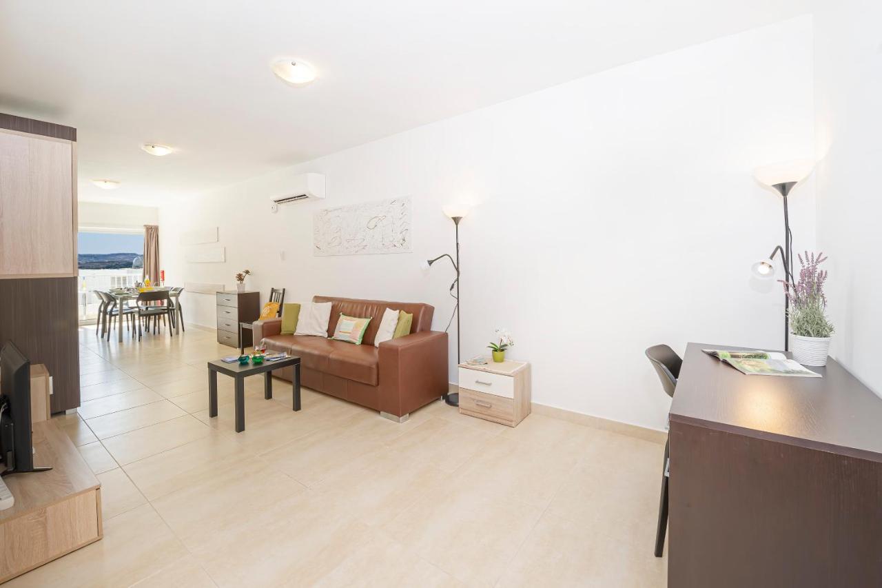 Summer Breeze Comfort Sunny Apartments Close To The Sandy Beaches - By Getawaysmalta المليحة المظهر الخارجي الصورة